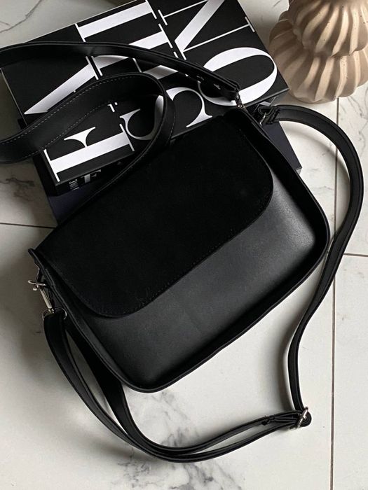 Сумка жіноча чорна