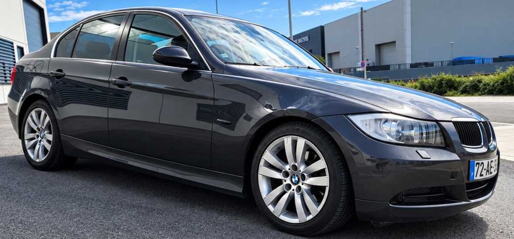 BMW 320