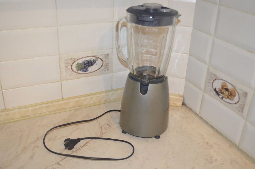 Блендер Філіпс 600Вт. Блендер Philips 600W. Об'єм чаші 1,5Л.