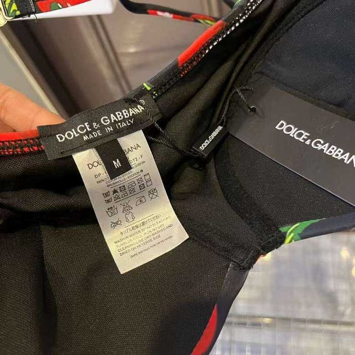 Damski strój kąpielowy DG od reki 74.86