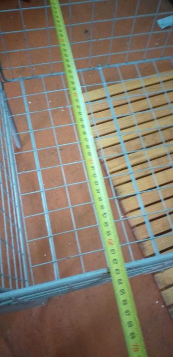 Cesto de roupa p/ loja