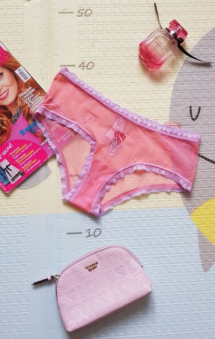 Трусики Victoria's Secret Вікторія Сікрєт розмір S стрінги бразиліани
