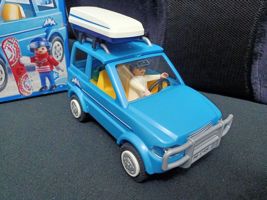 Playmobil Carrinho brinquedos criança família casa quarto apartamento vivenda carro cozinha escritório gabinete.