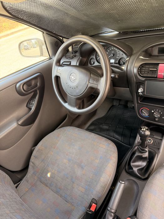Opel Corsa 1.0 | 5 Portas | 174.567 km | Económico  Preço  negociável.