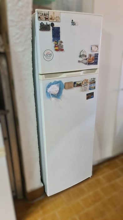 2 Frigoríficos Combinados