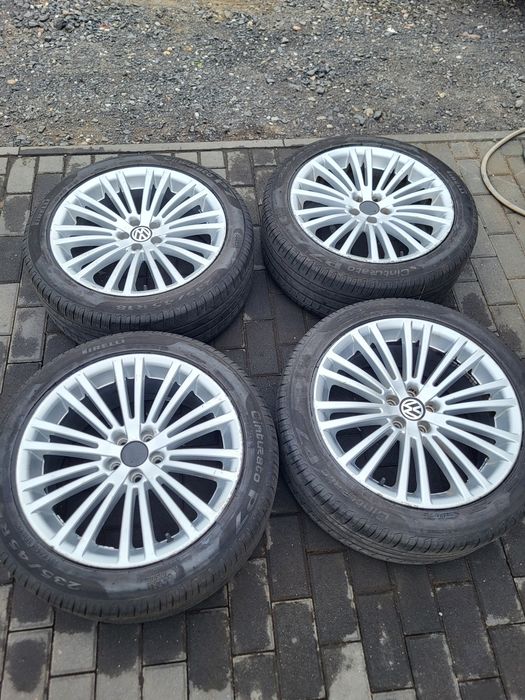 Alufelgi 18' 5x100 VW 235/45/18 Pirelli