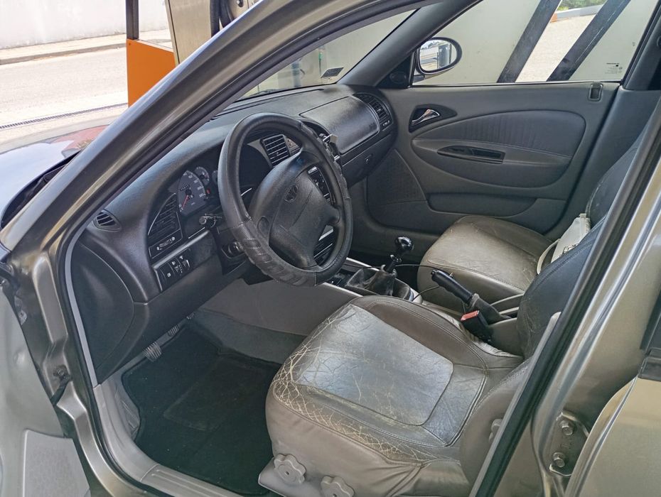 Daewoo Nubira SX