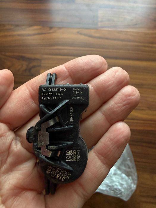 Датчики давления шин 4250C276 Mitsubihi Eclipse Cross 2018 USA