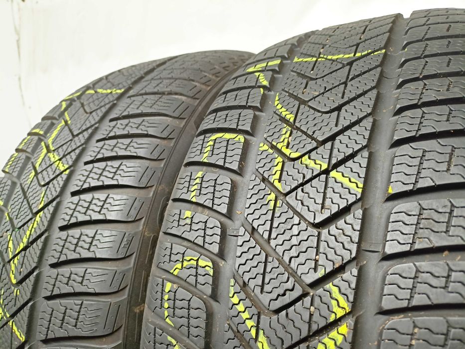 Pirelli Sottozero 3 255/40/20 2024rok 101W 2*7,6mm (4271)