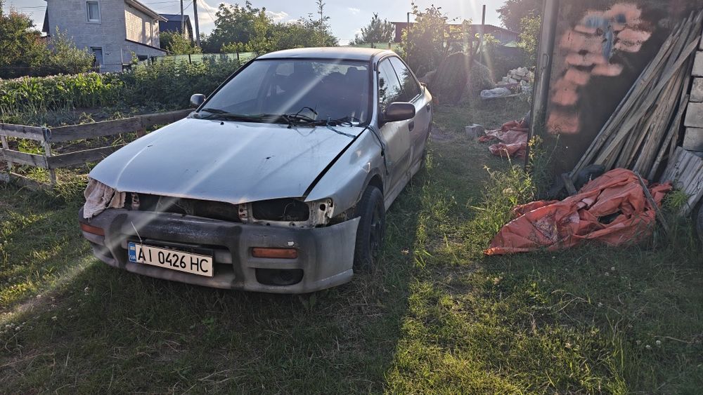Subaru impreza 1.6  бензин 1998