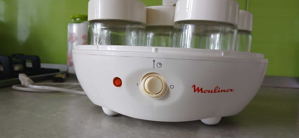 Йогуртниця Moulinex