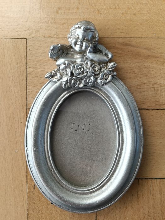 Ramka z aniołkiem srebrna