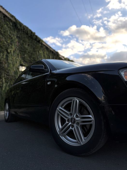 Продам Audi A4 b7