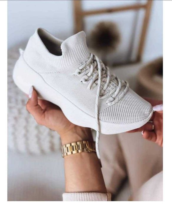 Adidasy beżowe lekkie rozmiar 38