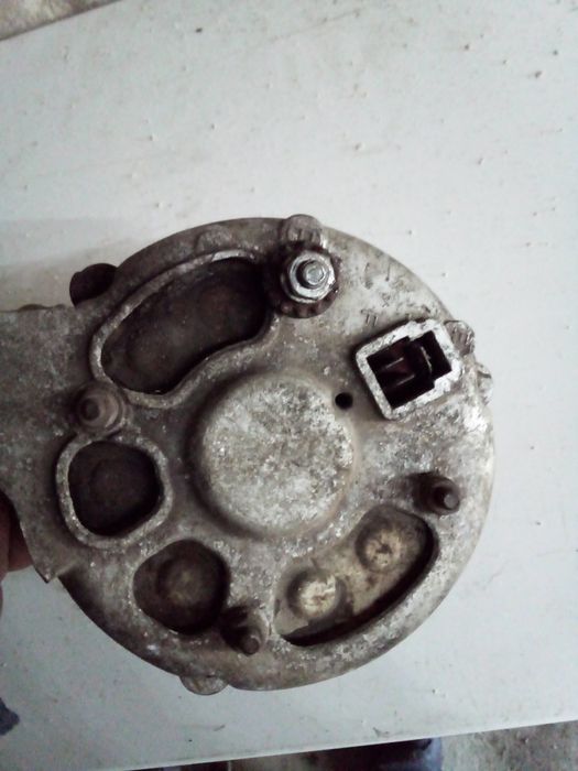 Генератор тойота. Перевірений на стенді