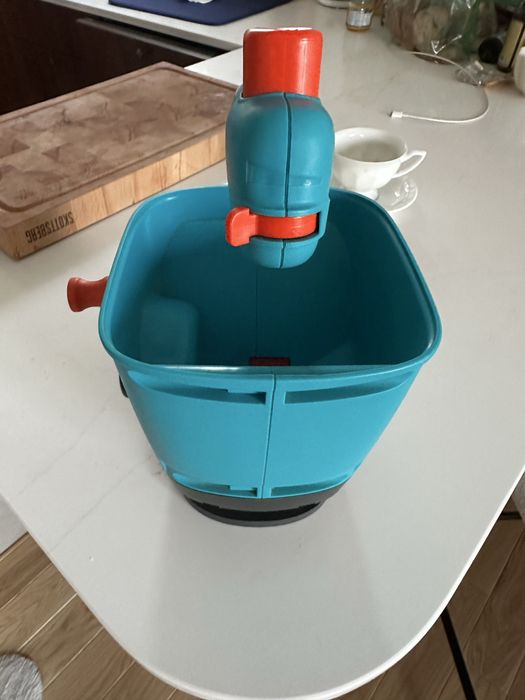 Siewnik rotacyjny Gardena