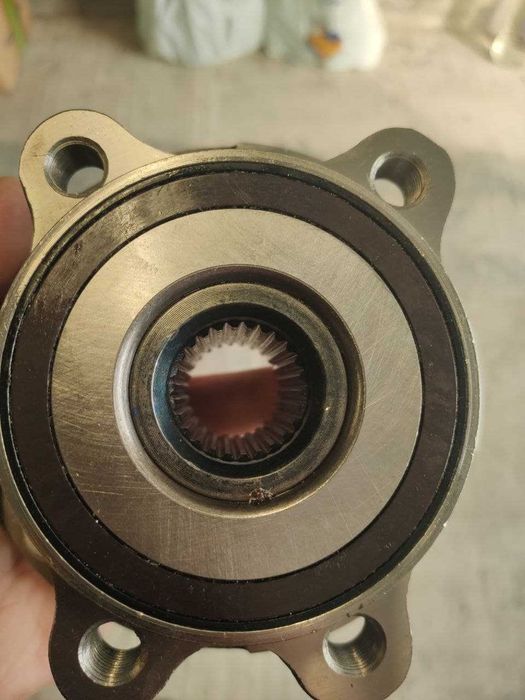 Ступица передняя в сборе Toyota RAV4 2012-2018 HB613259