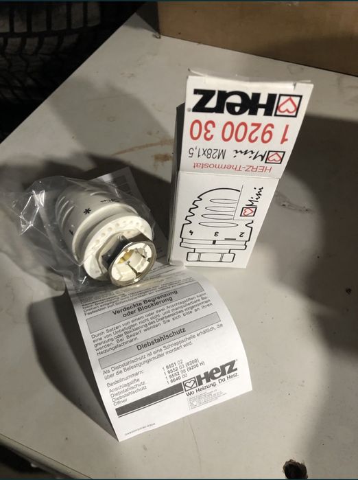 Термостатическая /термоголовка/Herz Mini М28х1,5,M30x1.5. 1920030