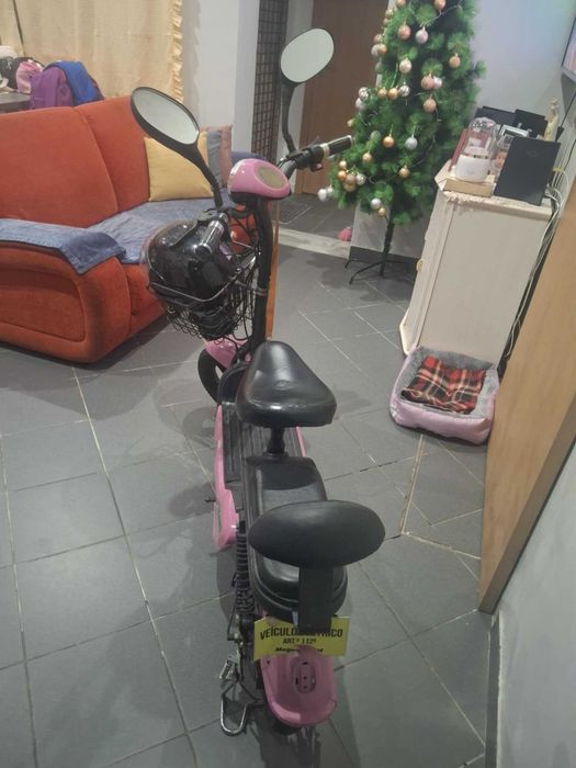 Moto elétrica usada