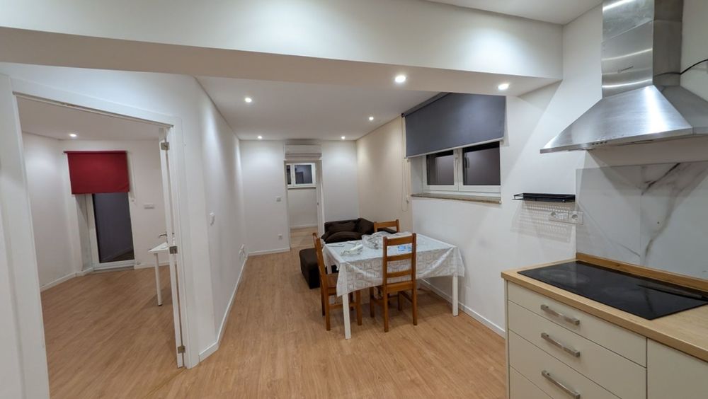 Casa Geminada T2 oportunidade de arrendamento em Arentim (Braga).