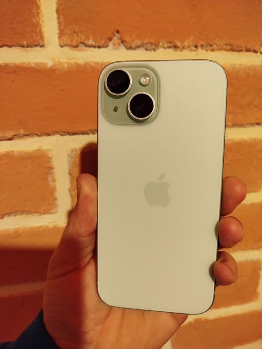 iPhone 15 на 128Gb чудовий стан, Neverlock, нова батарея