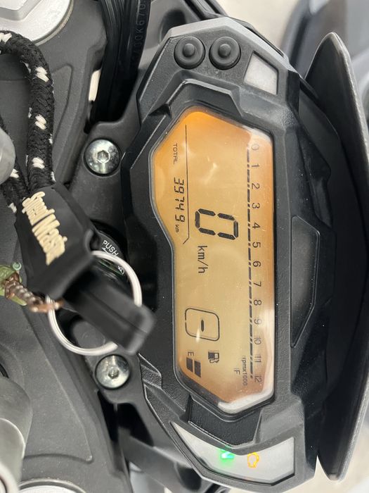 Benelli BN 125 em otimo estado