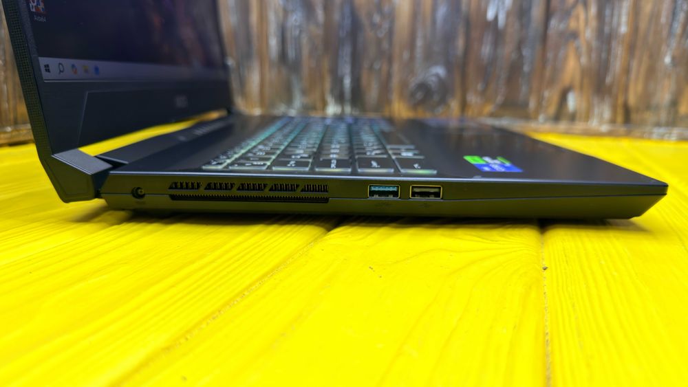 Стильний Геймерський Ноутбук Msi Katana 15 B12V /RTX 4050 6GB/ГАРАНТІЯ