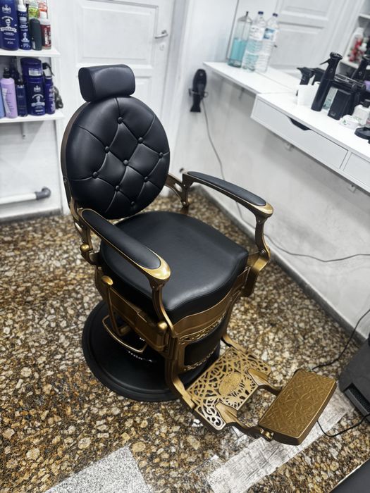 Cadeira de barbeiro como nova pouco uso!