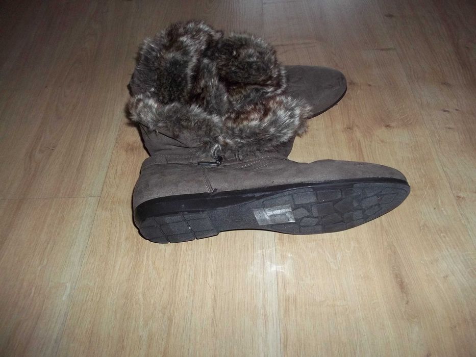 Kozaki damskie brązowe