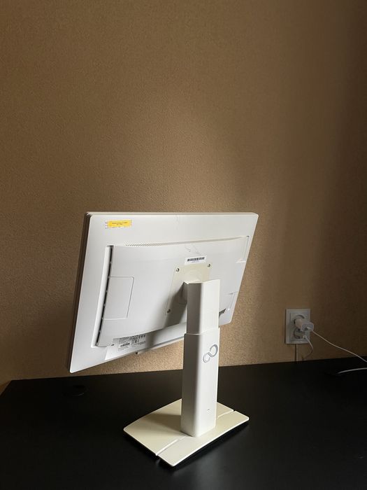 Монітор 22" Fujitsu Business Line B22W-6 LED