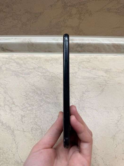 Телефон Iphone Xr