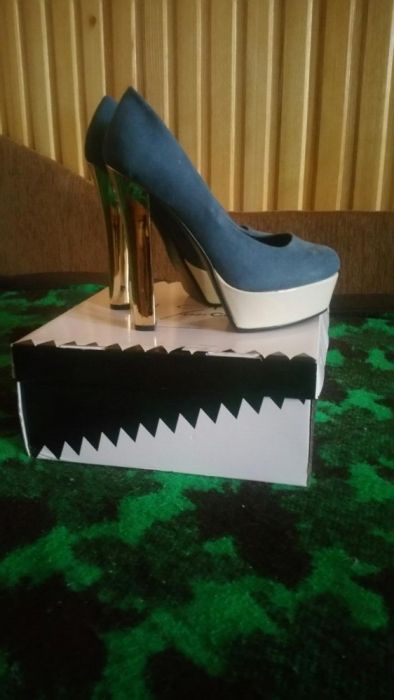 Buty szpilki