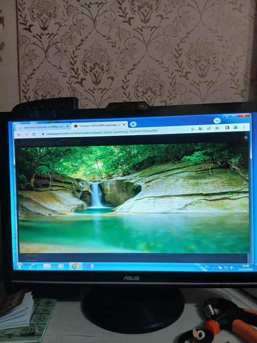Монітор ASUS, 22 дюйми,з вбудованою камерою