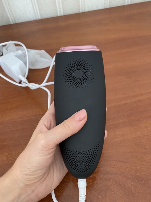 Домашній Фотоэпилятор ELLESILK IPL black новый