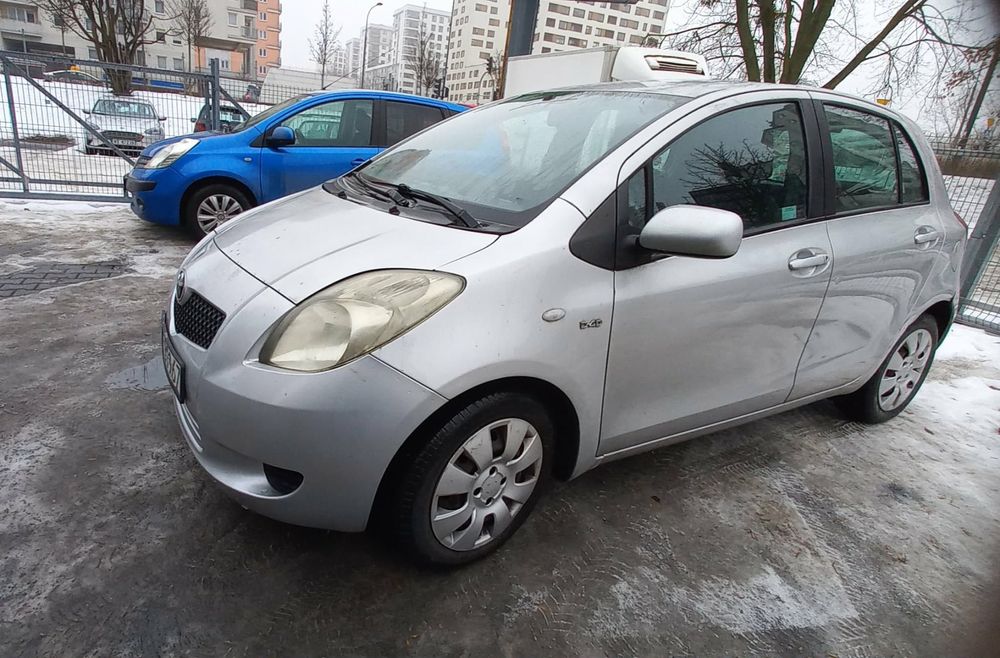 Toyota Yaris Pierwszy właściciel, bezwypadkowy