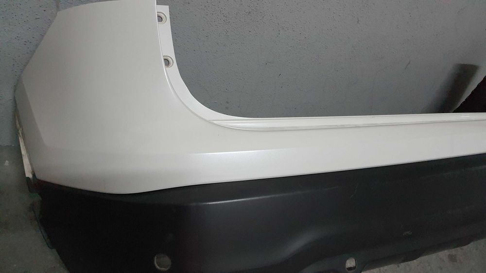 Pára-choques Traseiro Nissan Qashquay Branco 2016
