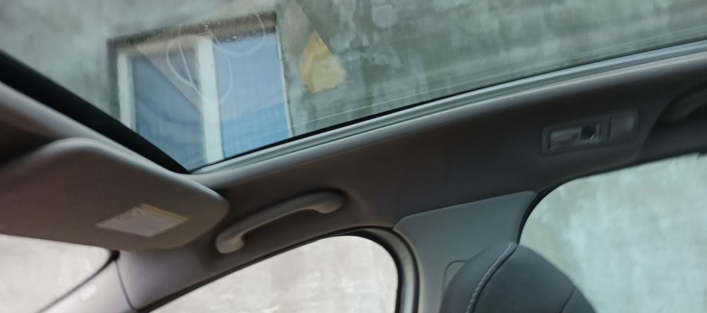 Peugeot 5008 2010 рік