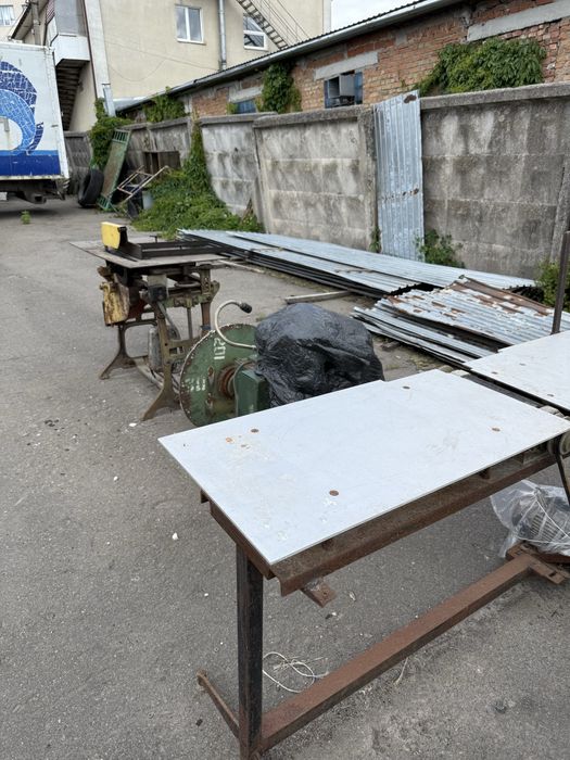 Станки деревообробні