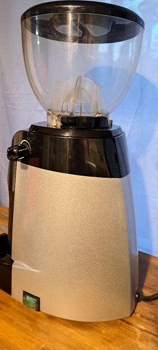 Кавомолка Casadio Enea On Demand прямий помол