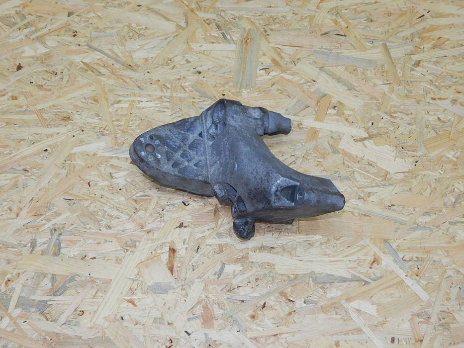 vw t5 łapa poduszka silnika 038199207af 1.9 tdi