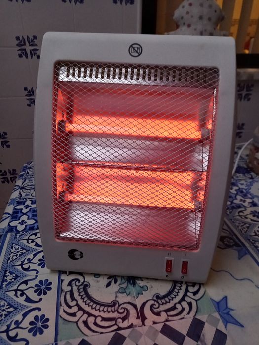 Aquecedor halogéneo, pequeno,