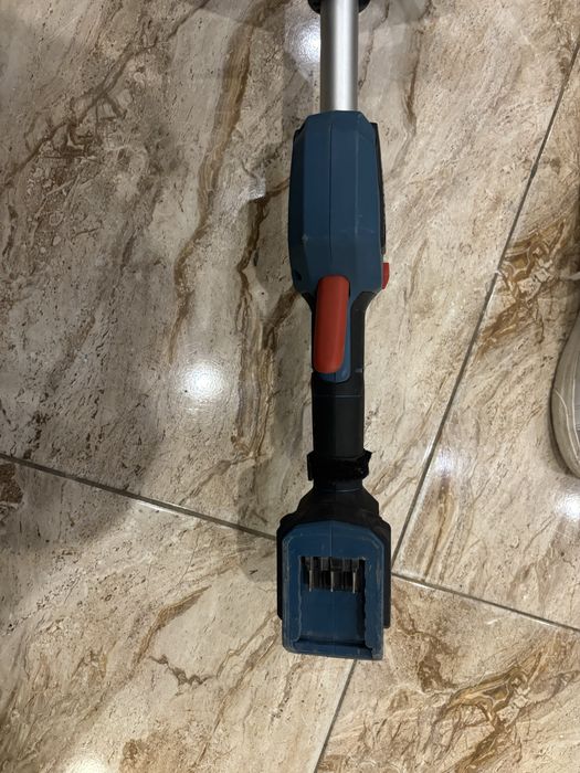 Podkaszarka akumulatorowa Erbauer 18V bez akumulatora