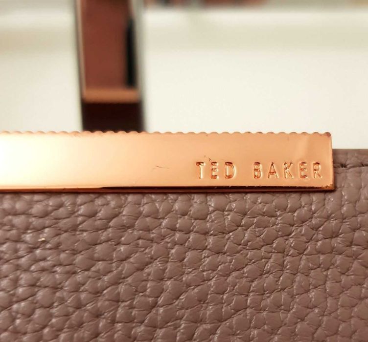 Модная женская сумка из натуральной кожи "TED BAKER " оригинал.