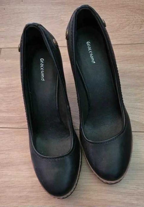 Buty damskie 40