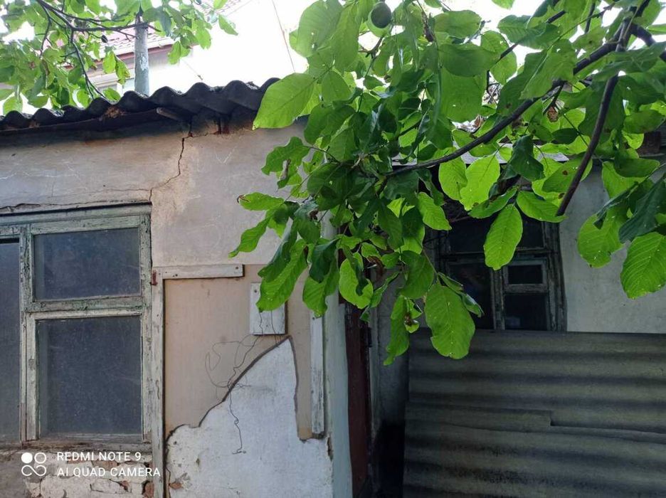 Продам Дом-4 комн. 63 м. кв. (треб. кап. рем. ), уч. 4 сот. 5 Военная-Столяр.