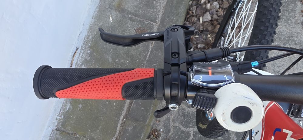 Felt 820, Koła 26", R 17,5", rower górski, MTB