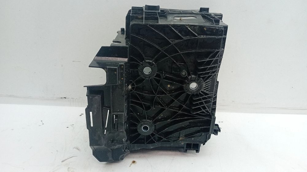 Base / caixa da bateria RENAULT Megane IV (B9A/M_)