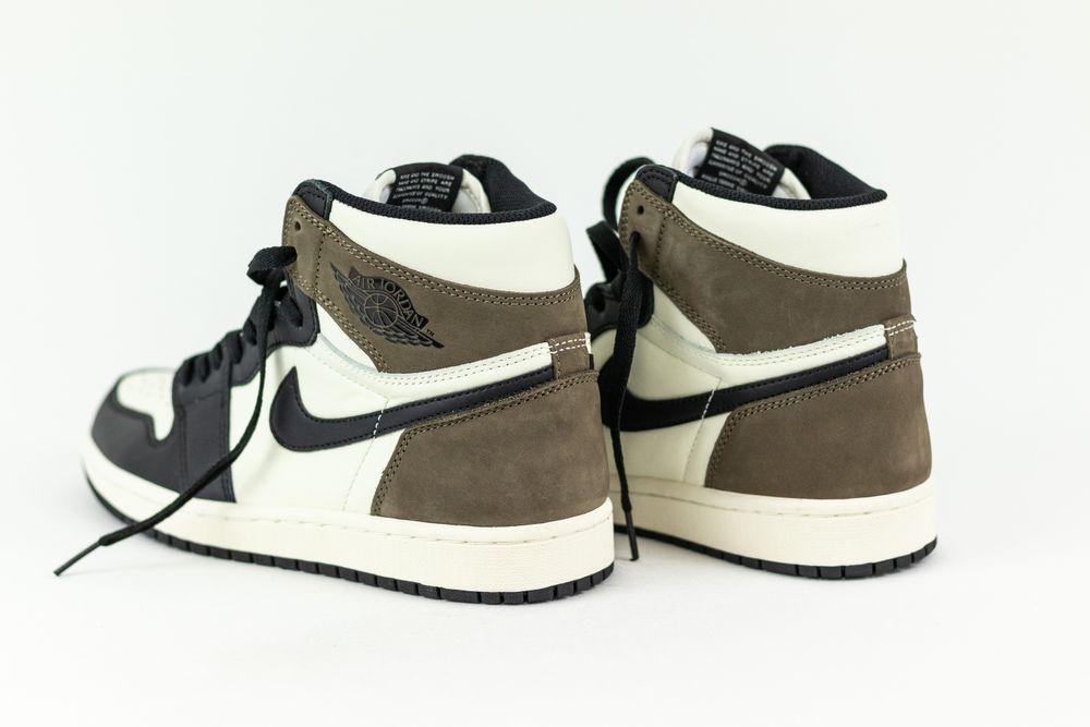 Nike Jordan 1 Retro High Dark Mocha