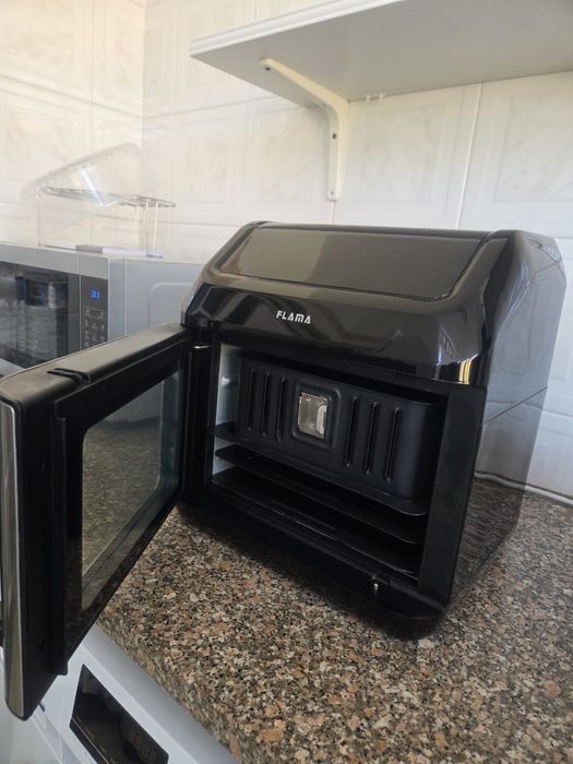 Air fryer/forno FLAMA 686FL, capacidade 13 L