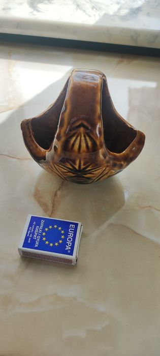 Koszyk ozdobny ciemny